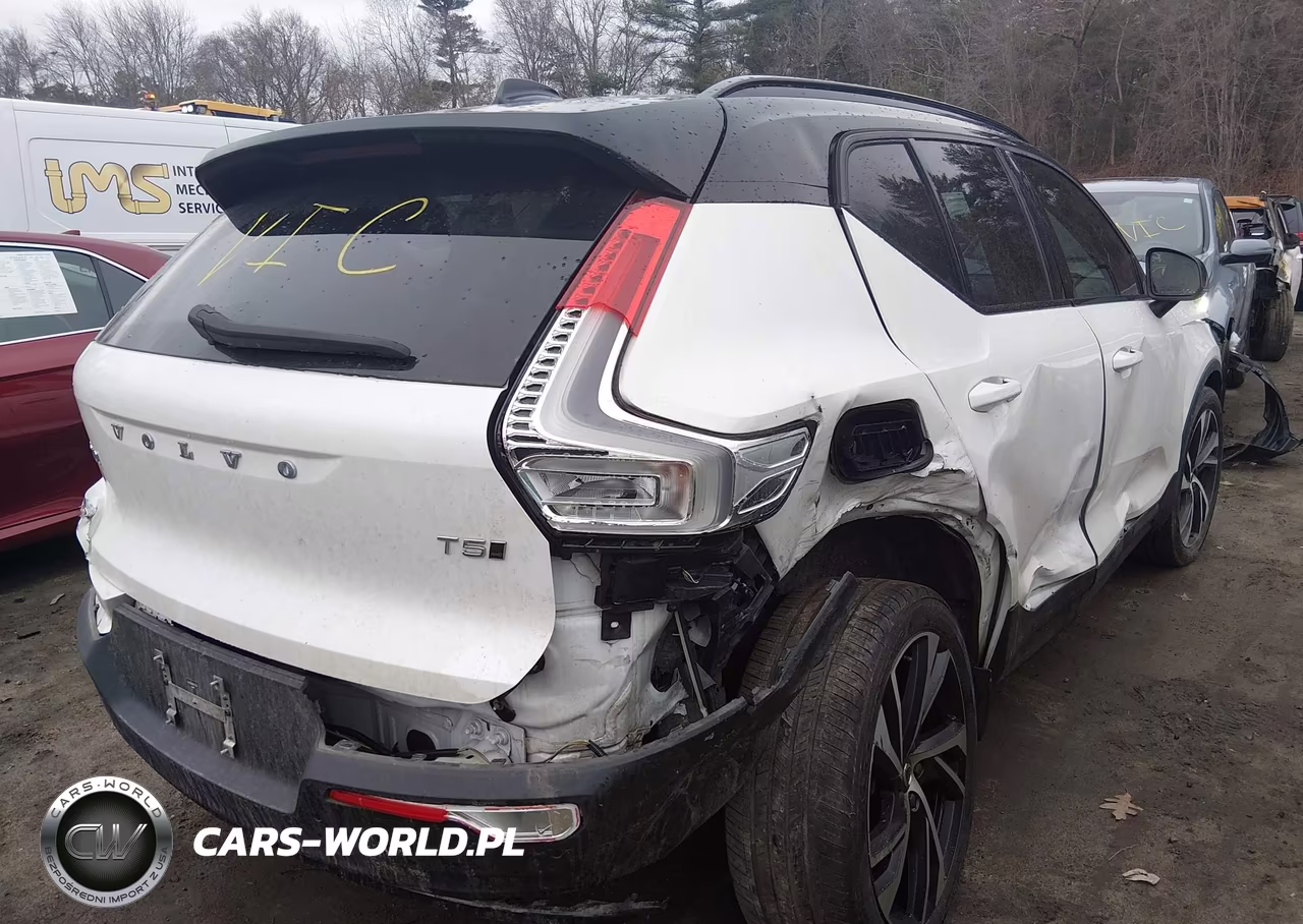 2022 Volvo Xc40 T5 R-Design VIN:YV4162UM1N2722954 - 4