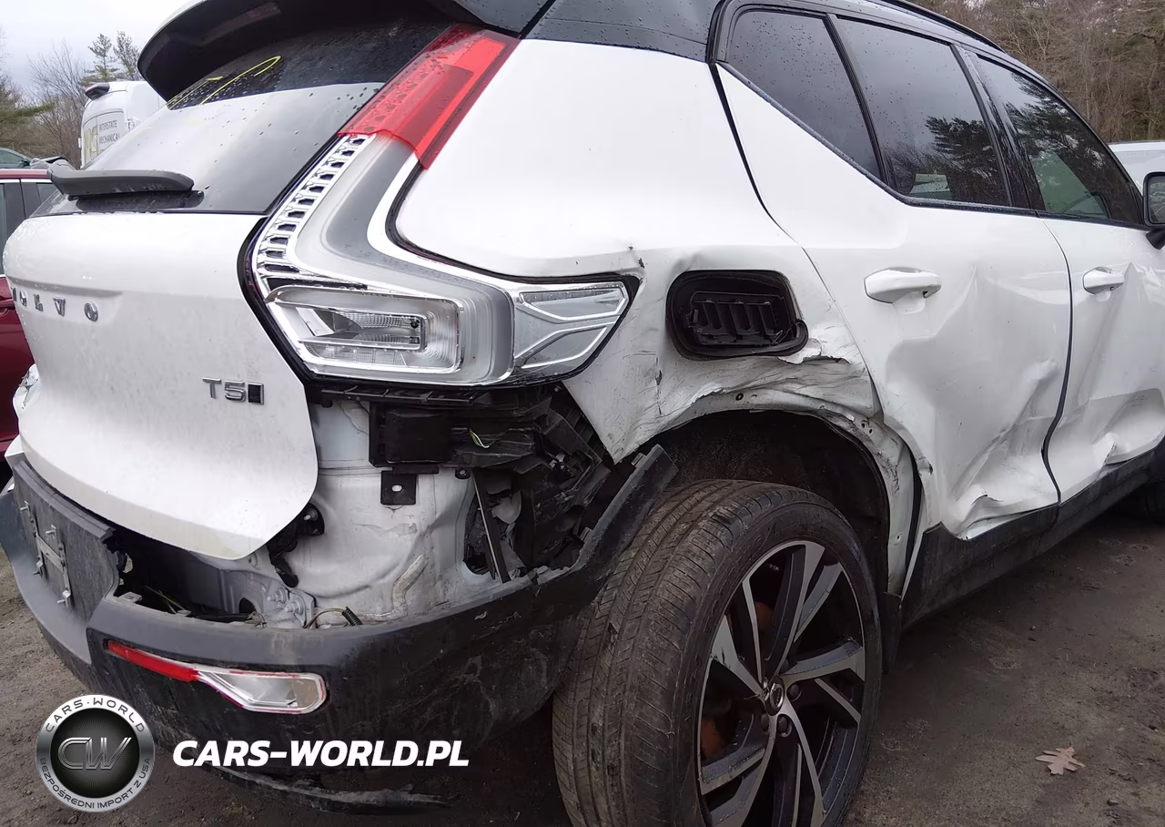 2022 Volvo Xc40 T5 R-Design VIN:YV4162UM1N2722954 - 6
