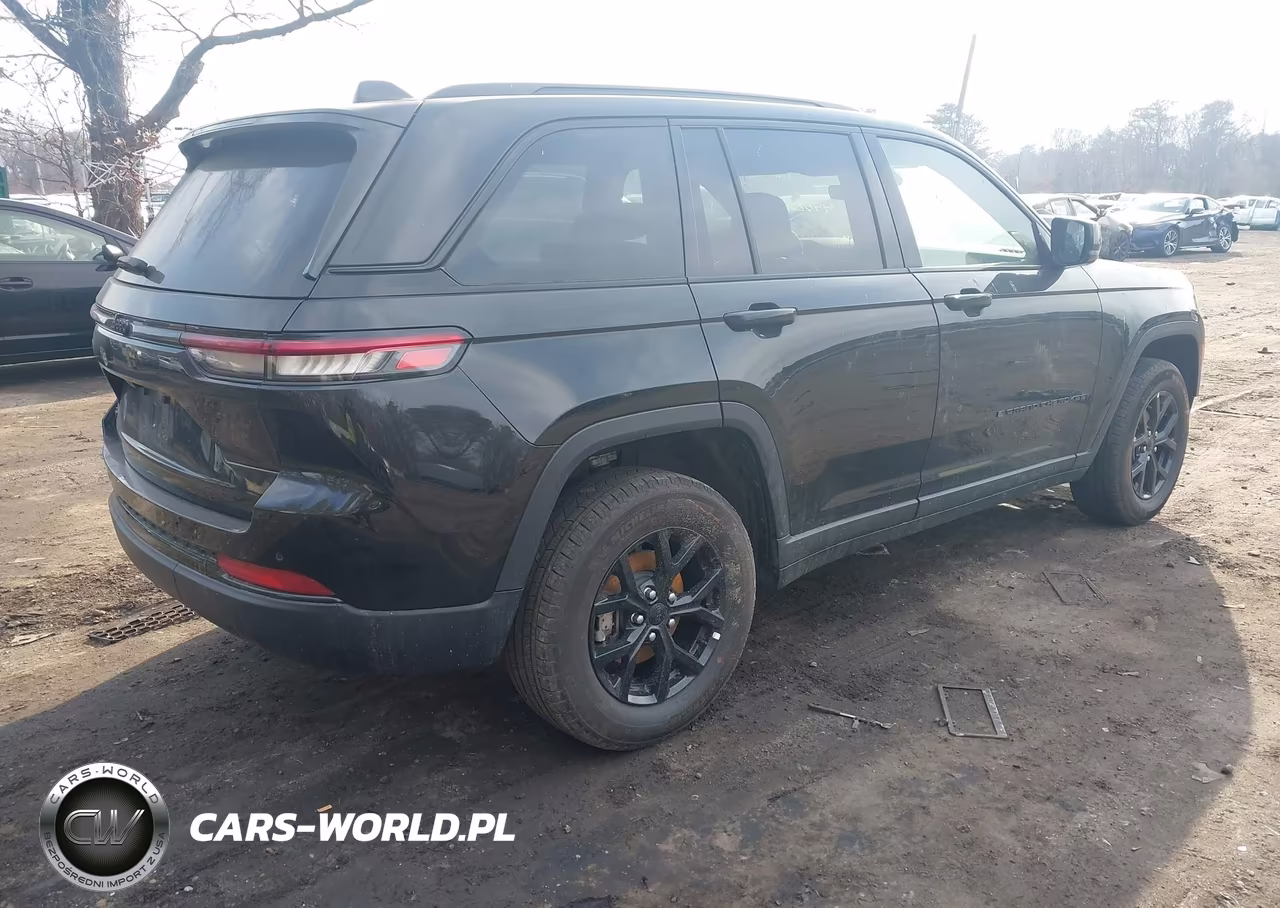 2025 Jeep Grand Cherokee Altitude X 4X4 VIN:1C4RJHAG0SC339311 - 4