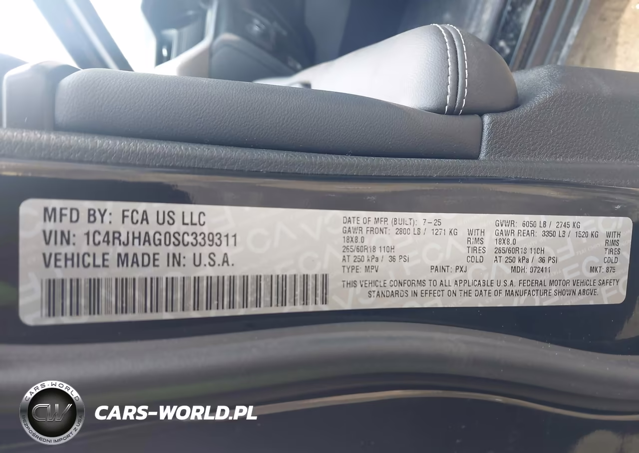2025 Jeep Grand Cherokee Altitude X 4X4 VIN:1C4RJHAG0SC339311 - 9