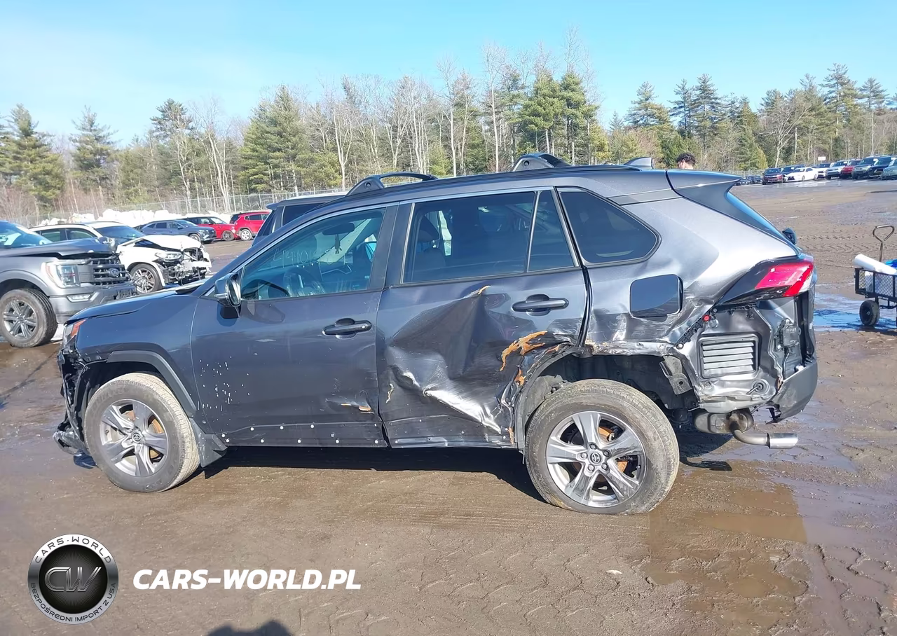 2024 Toyota Rav4 Xle VIN:2T3P1RFVXRC442734 - 15