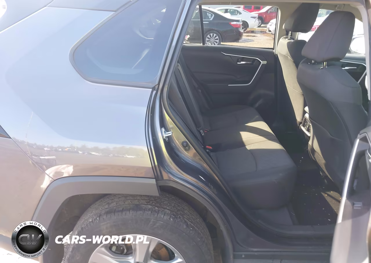 2024 Toyota Rav4 Xle VIN:2T3P1RFVXRC442734 - 8