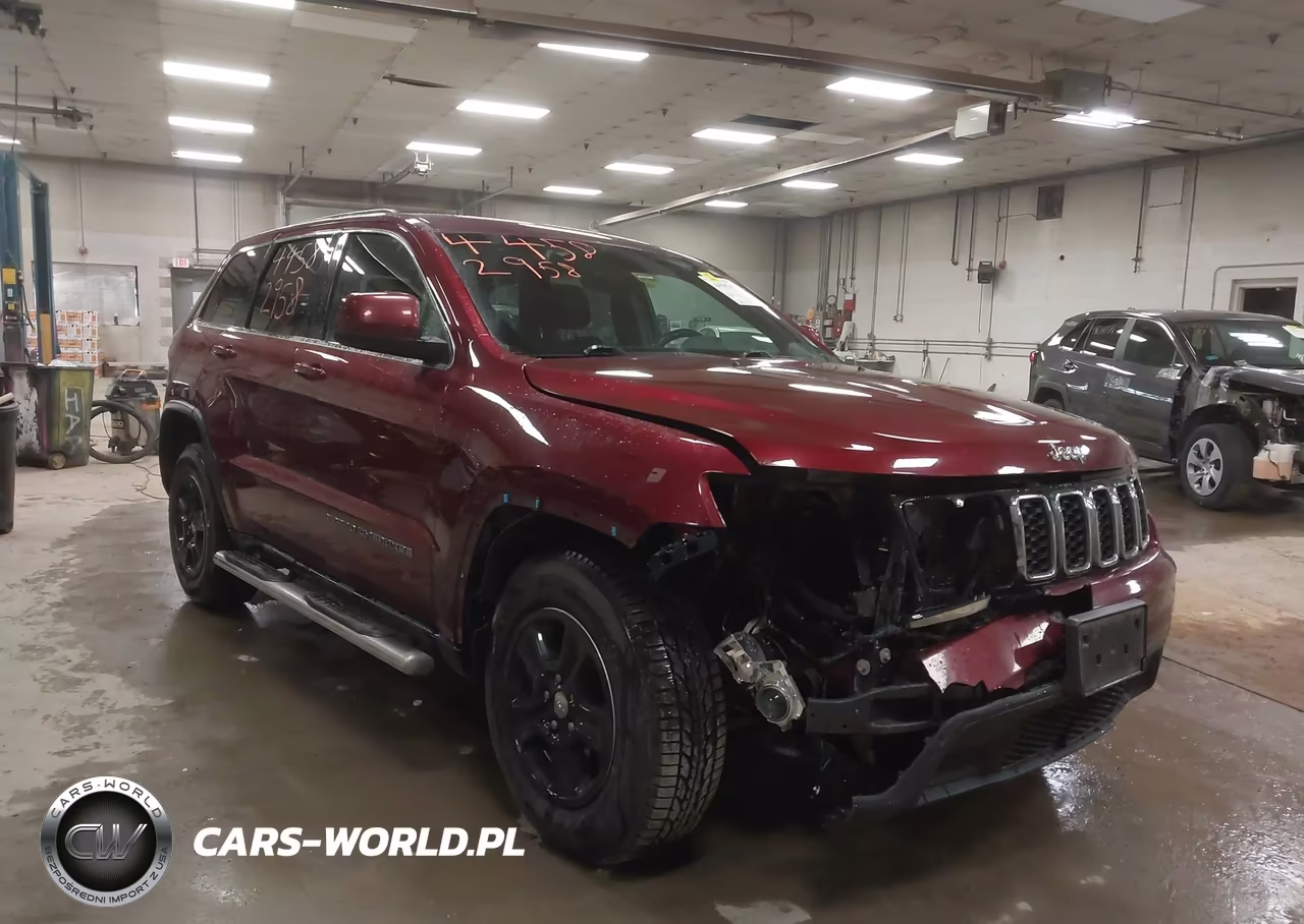 2017 Jeep Grand Cherokee Laredo 4X4