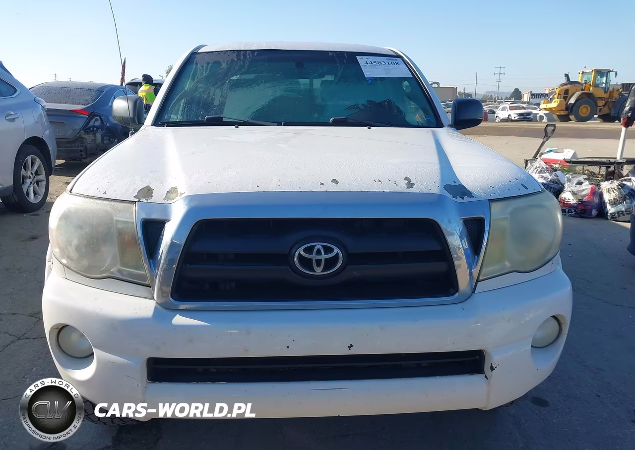 2008 Toyota Tacoma Base V6 VIN:3TMMU52N18M006913 - 13