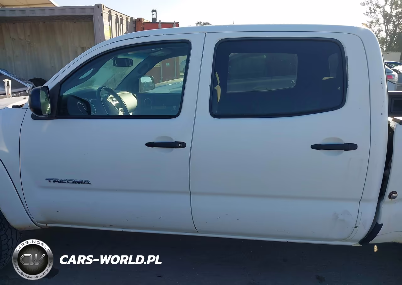 2008 Toyota Tacoma Base V6 VIN:3TMMU52N18M006913 - 15