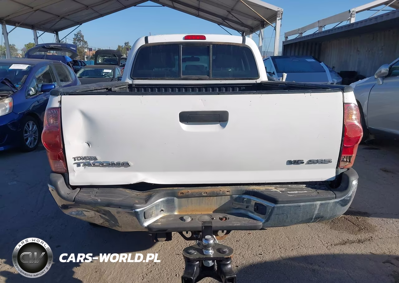 2008 Toyota Tacoma Base V6 VIN:3TMMU52N18M006913 - 17