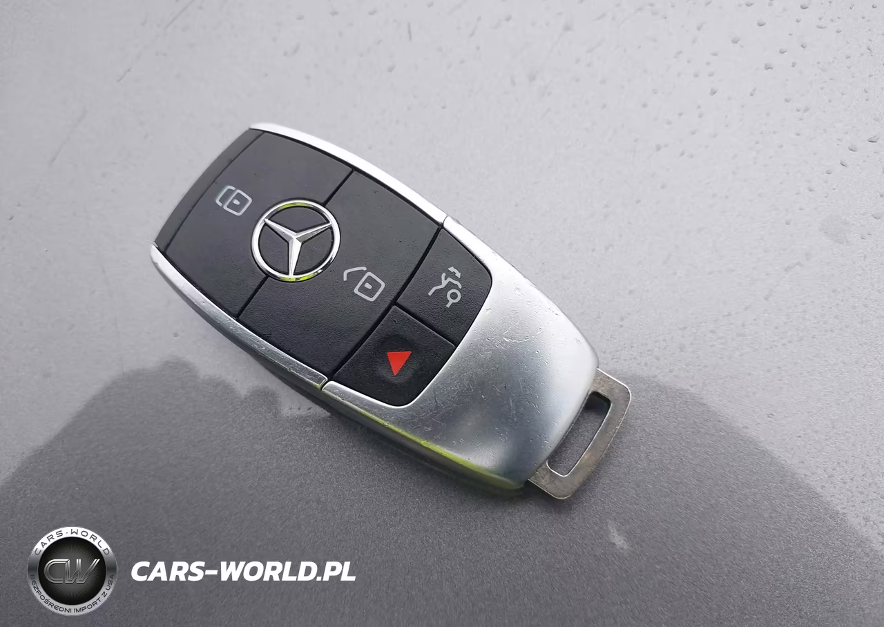 2020 Mercedes-Benz A 220 4Matic VIN:W1K3G4FB6LJ210633 - 11