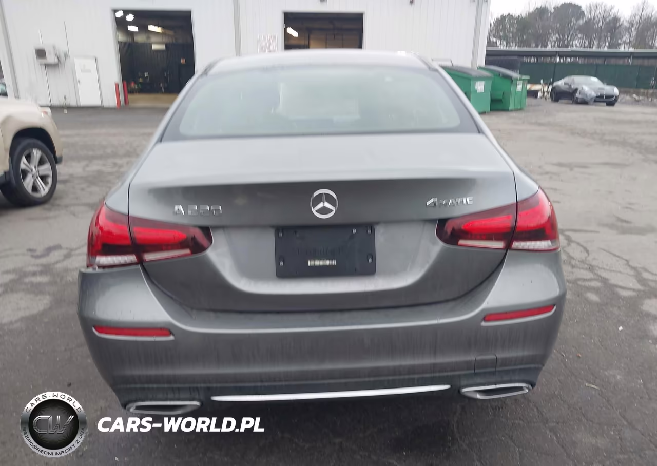 2020 Mercedes-Benz A 220 4Matic VIN:W1K3G4FB6LJ210633 - 16