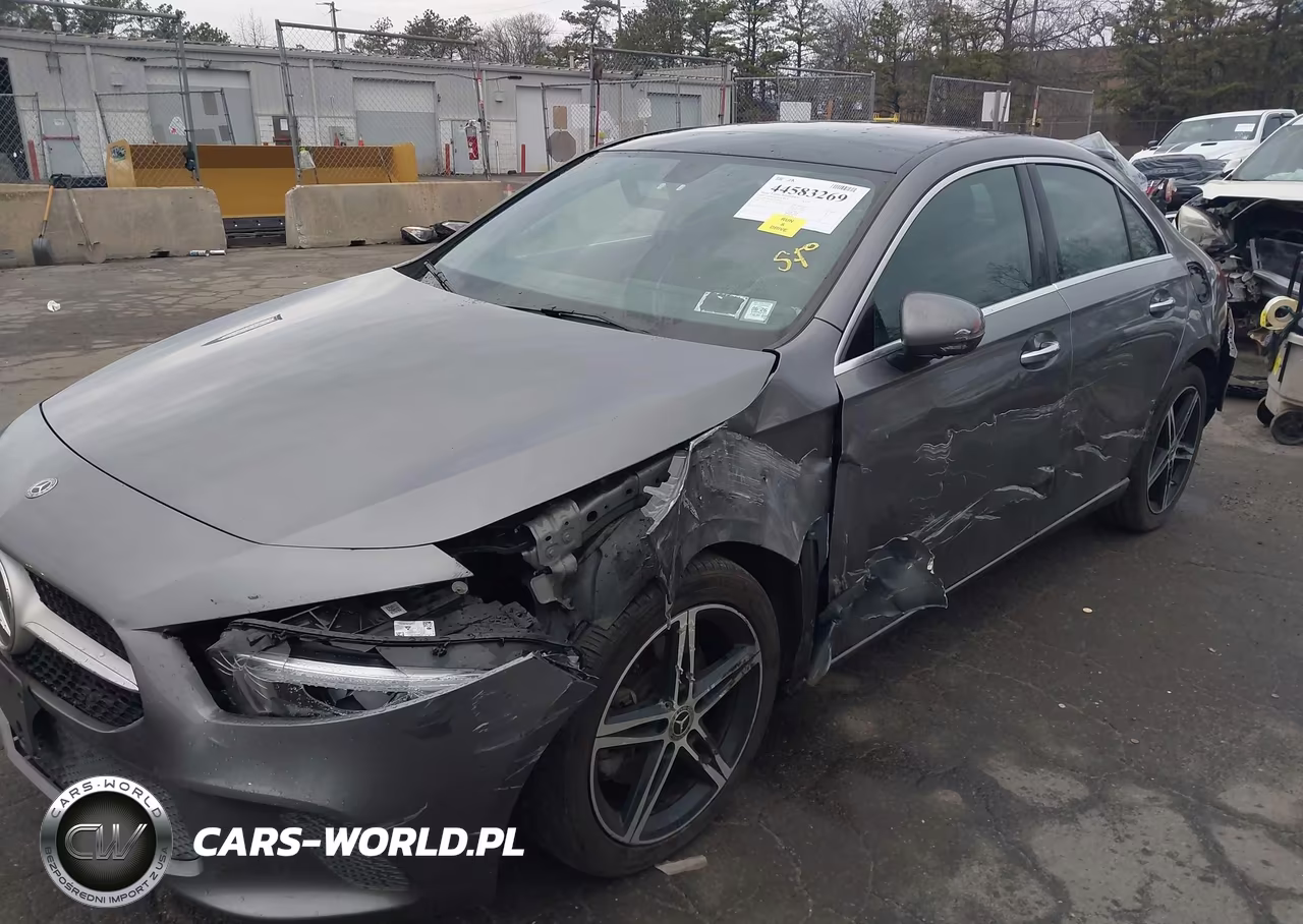 2020 Mercedes-Benz A 220 4Matic VIN:W1K3G4FB6LJ210633 - 6