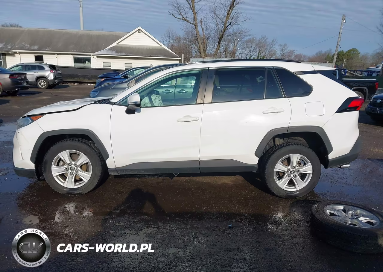2021 Toyota Rav4 Xle VIN:2T3W1RFV6MC145870 - 15