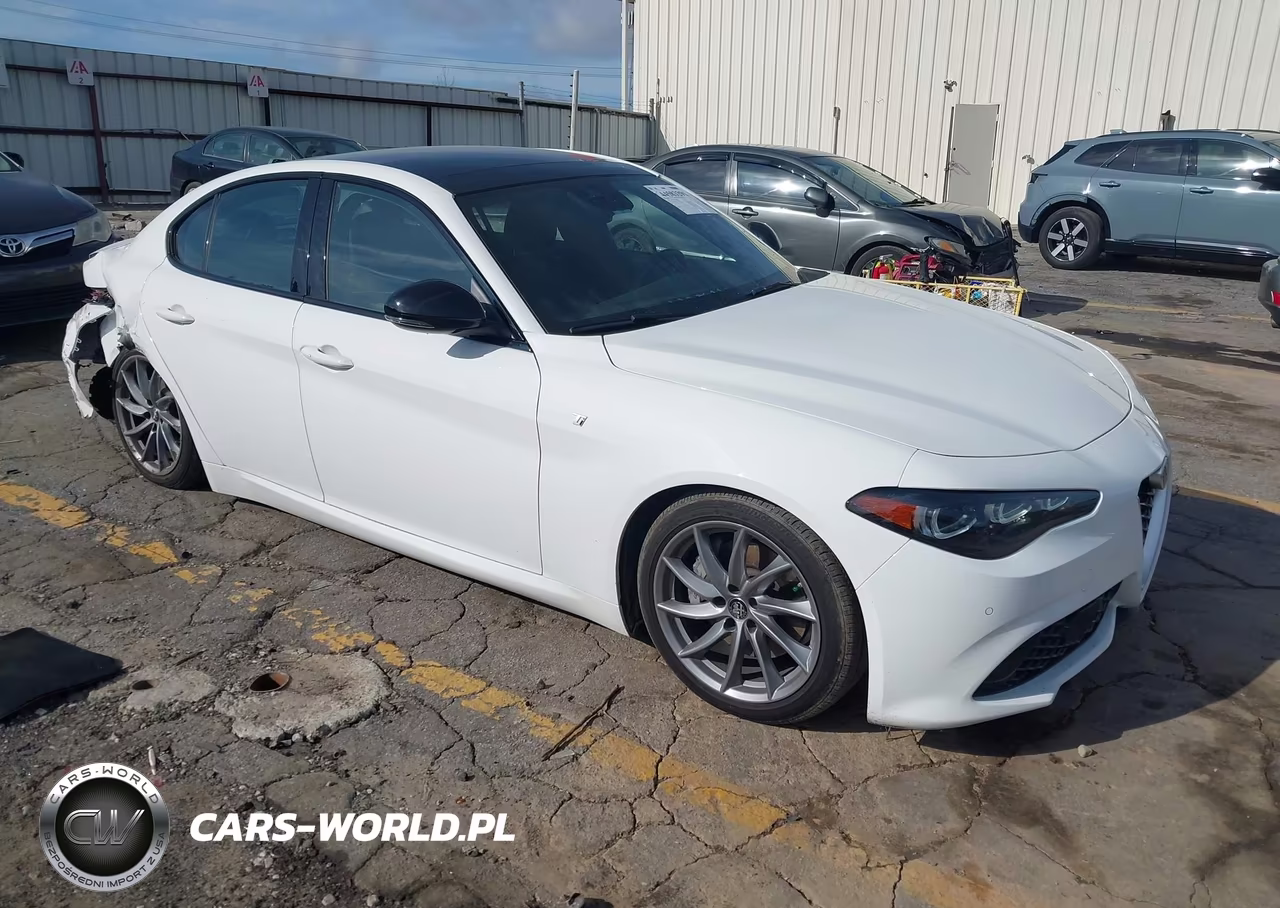 2024 Alfa Romeo Giulia Ti Rwd