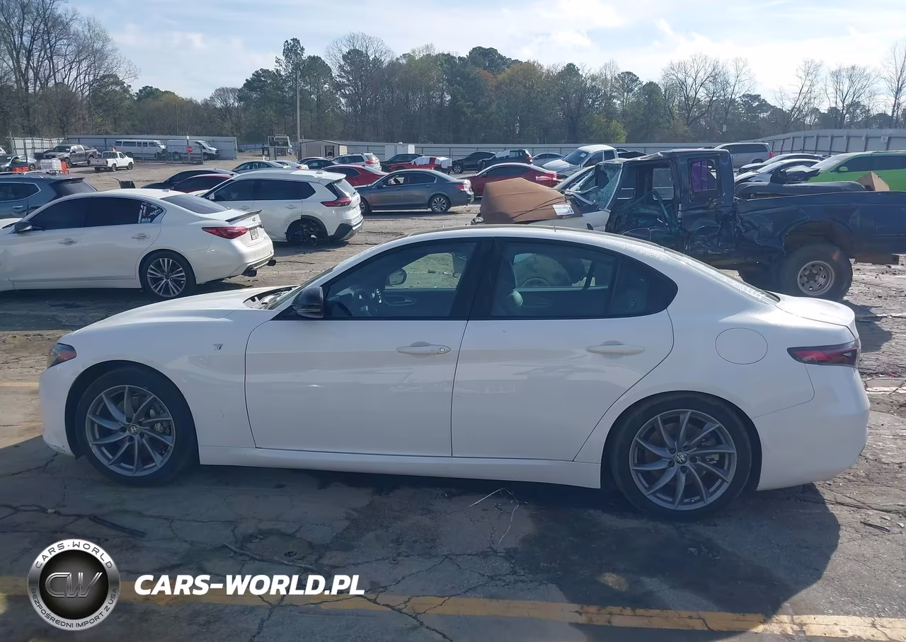 2024 Alfa Romeo Giulia Ti Rwd VIN:ZARFAMBN1R7684039 - 14