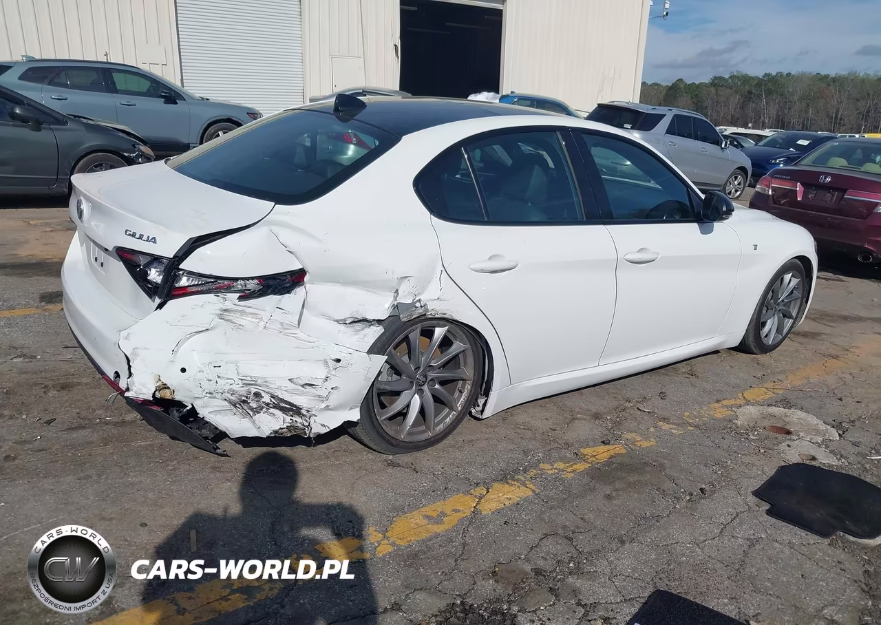 2024 Alfa Romeo Giulia Ti Rwd VIN:ZARFAMBN1R7684039 - 4