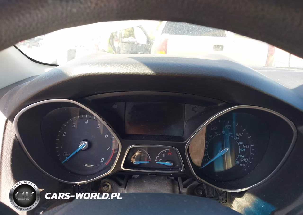 2014 Ford Focus Se VIN:1FADP3F23EL455699 - 15
