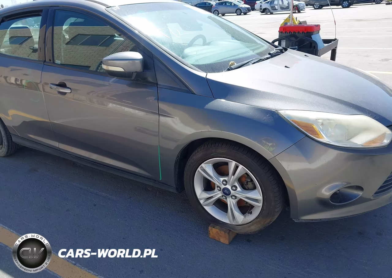 2014 Ford Focus Se VIN:1FADP3F23EL455699 - 6