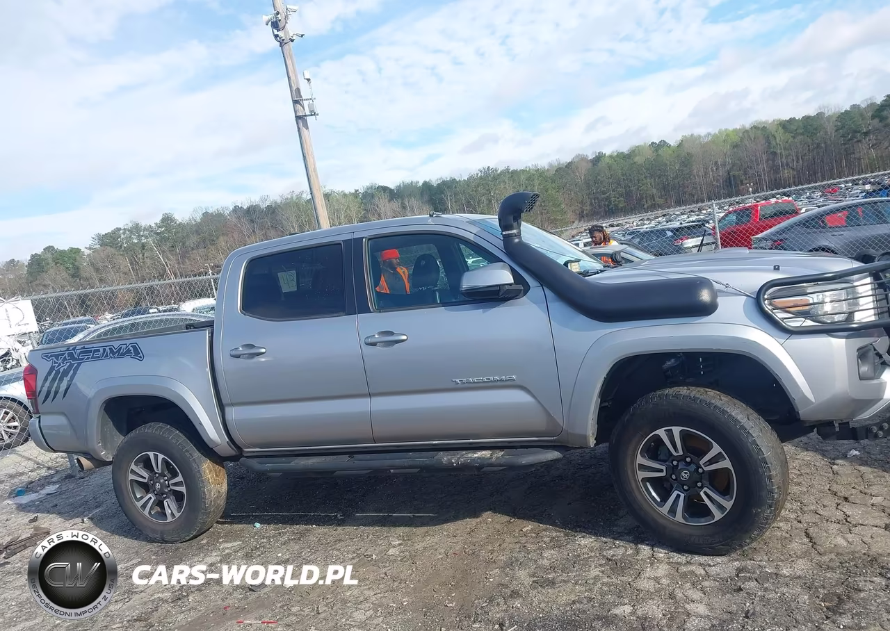 2017 Toyota Tacoma Trd Sport VIN:5TFAZ5CN4HX029986 - 13