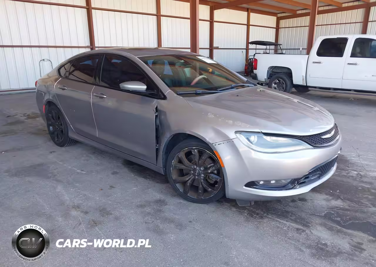 2015 Chrysler 200 S
