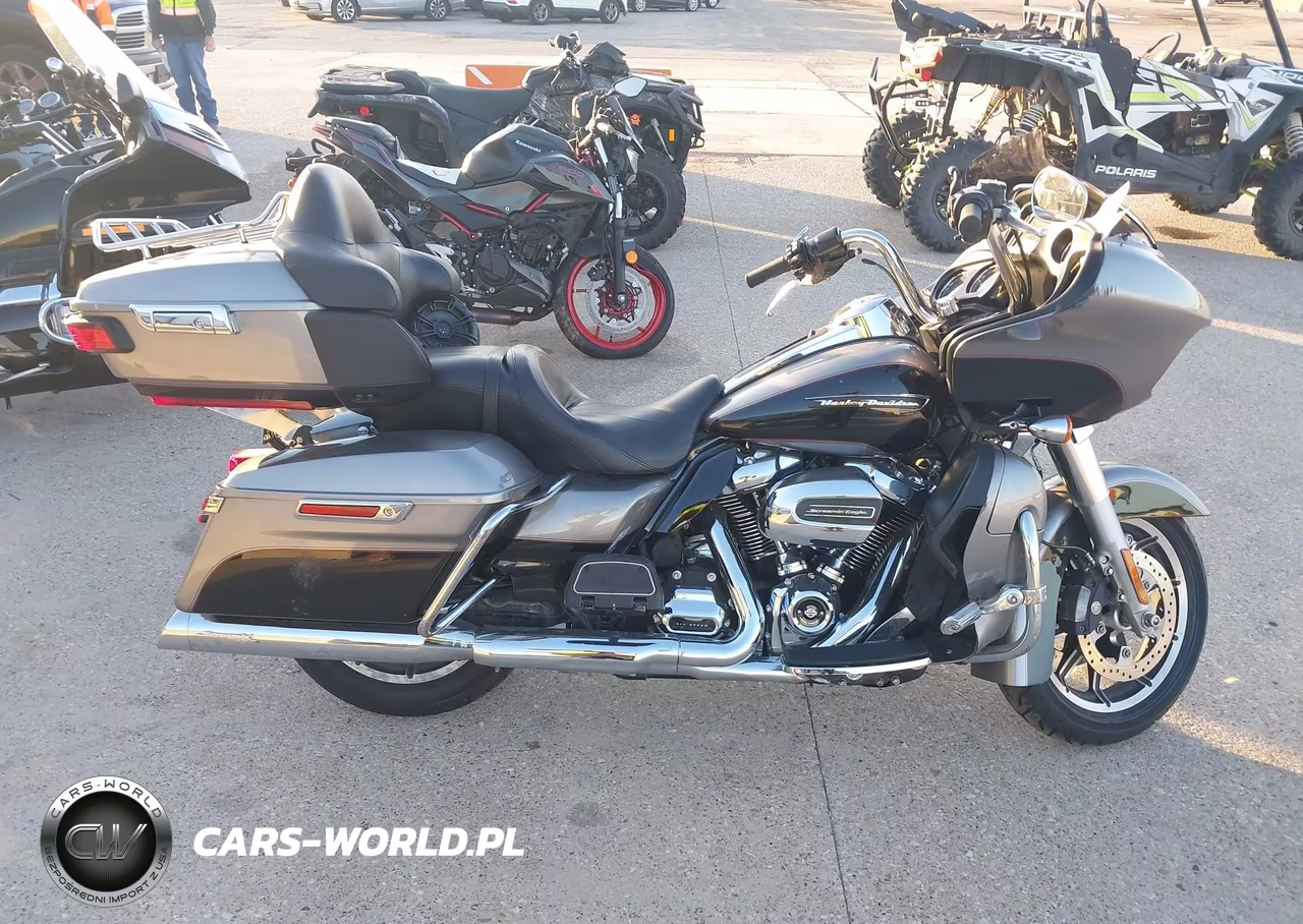 2017 Harley-Davidson Fltru VIN:1HD1KGD1XHB694978 - 11