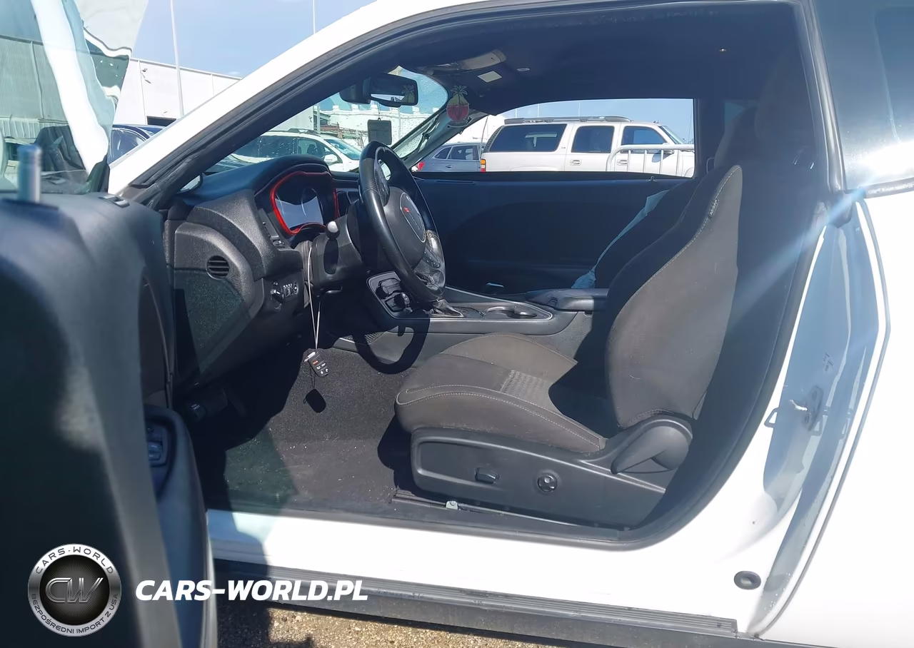 2020 Dodge Challenger Gt VIN:2C3CDZJG4LH170402 - 5