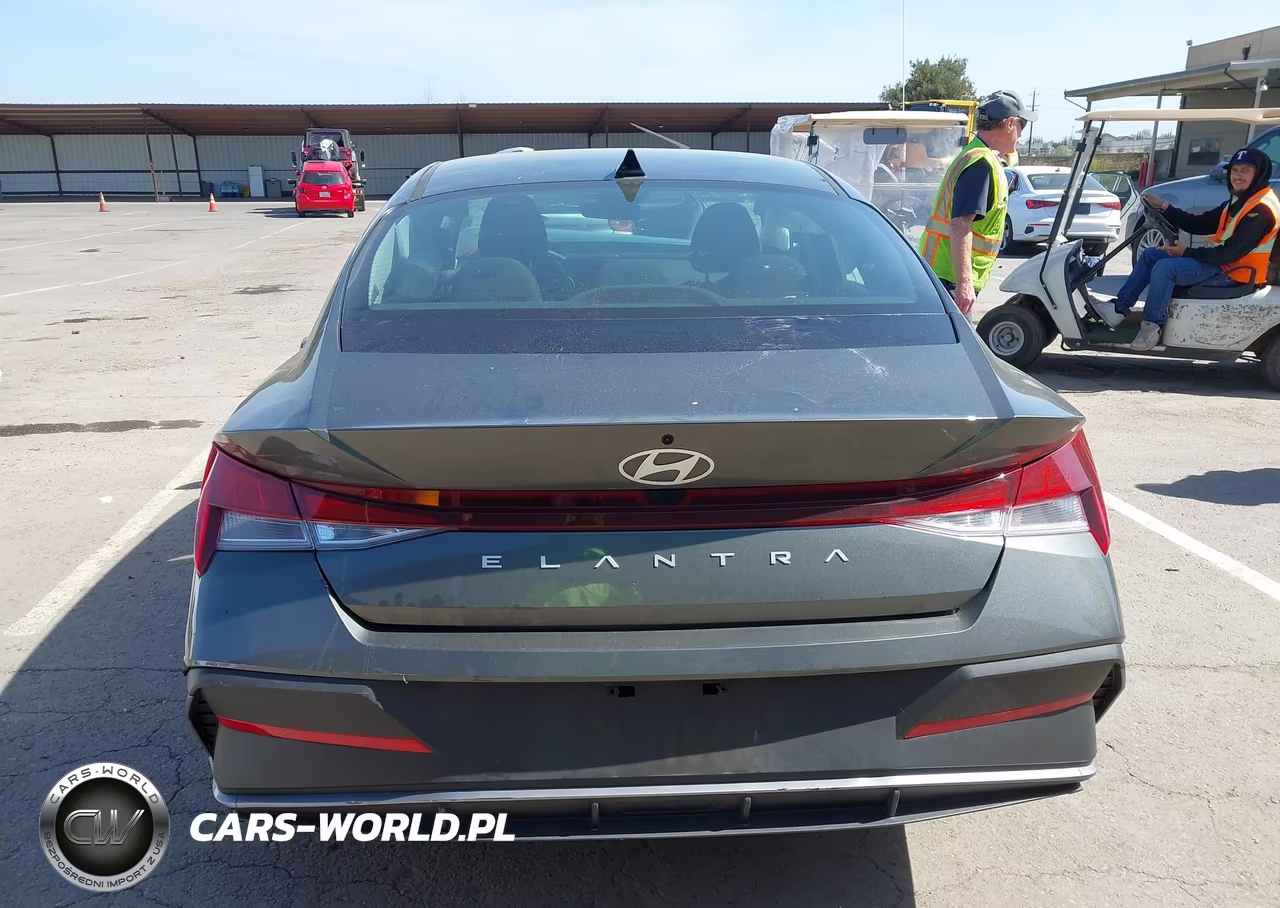 2024 Hyundai Elantra Se VIN:KMHLL4DG7RU776663 - 17