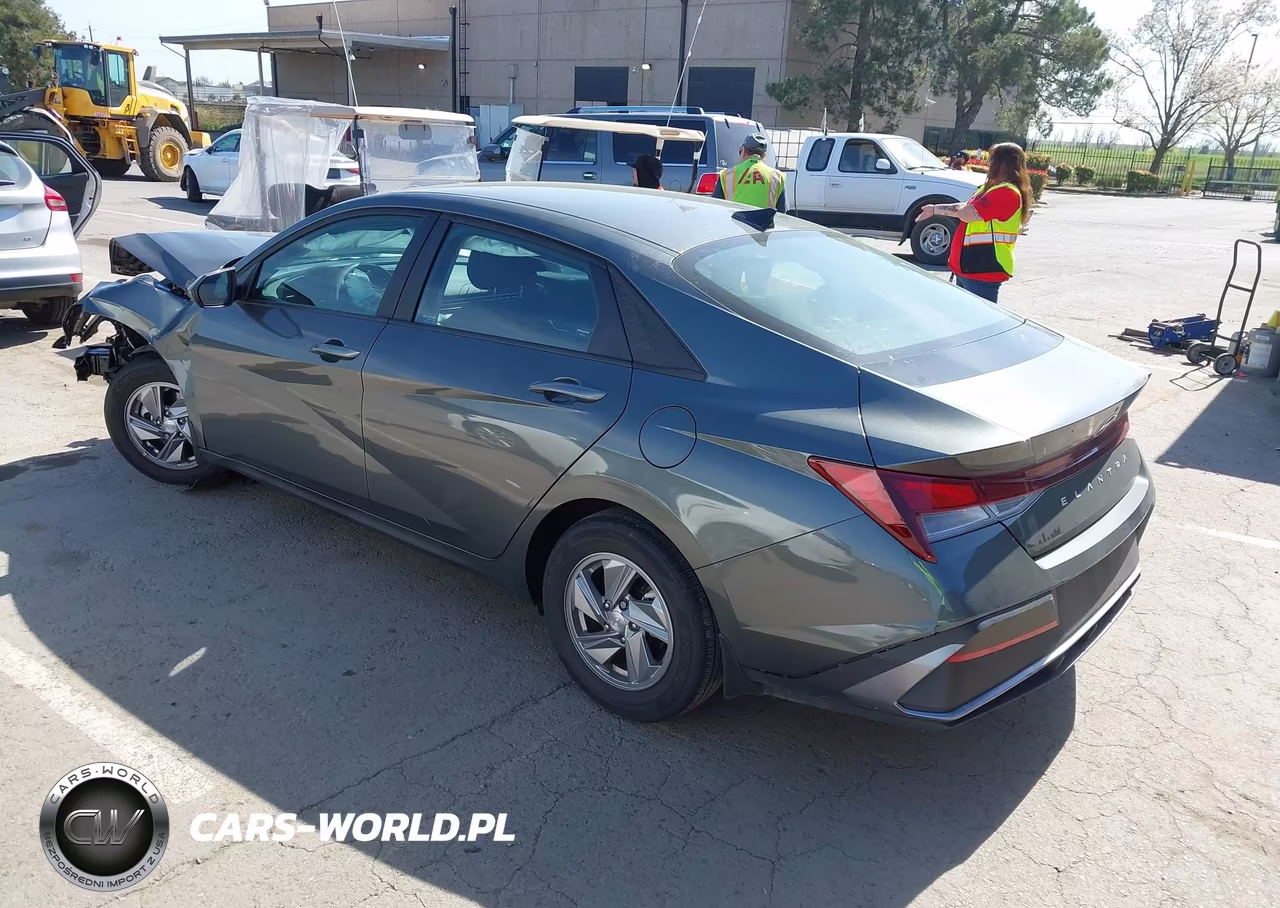 2024 Hyundai Elantra Se VIN:KMHLL4DG7RU776663 - 3