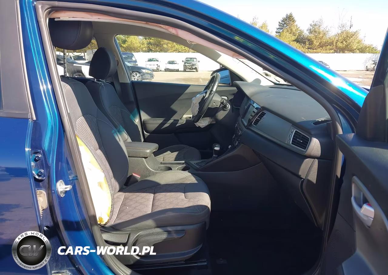 2019 Kia Niro Lx VIN:KNDCB3LC2K5262140 - 5