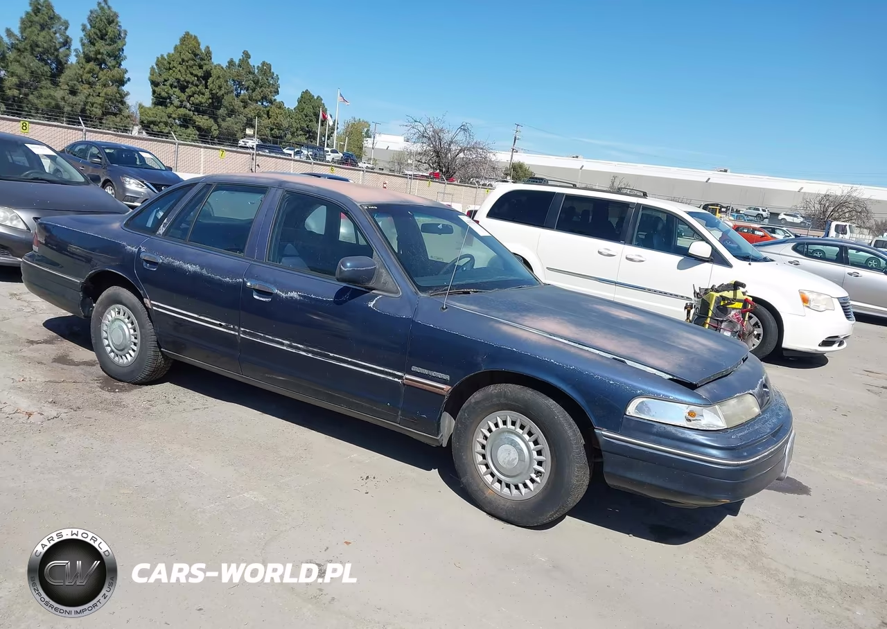 1992 Ford Crown Victoria S