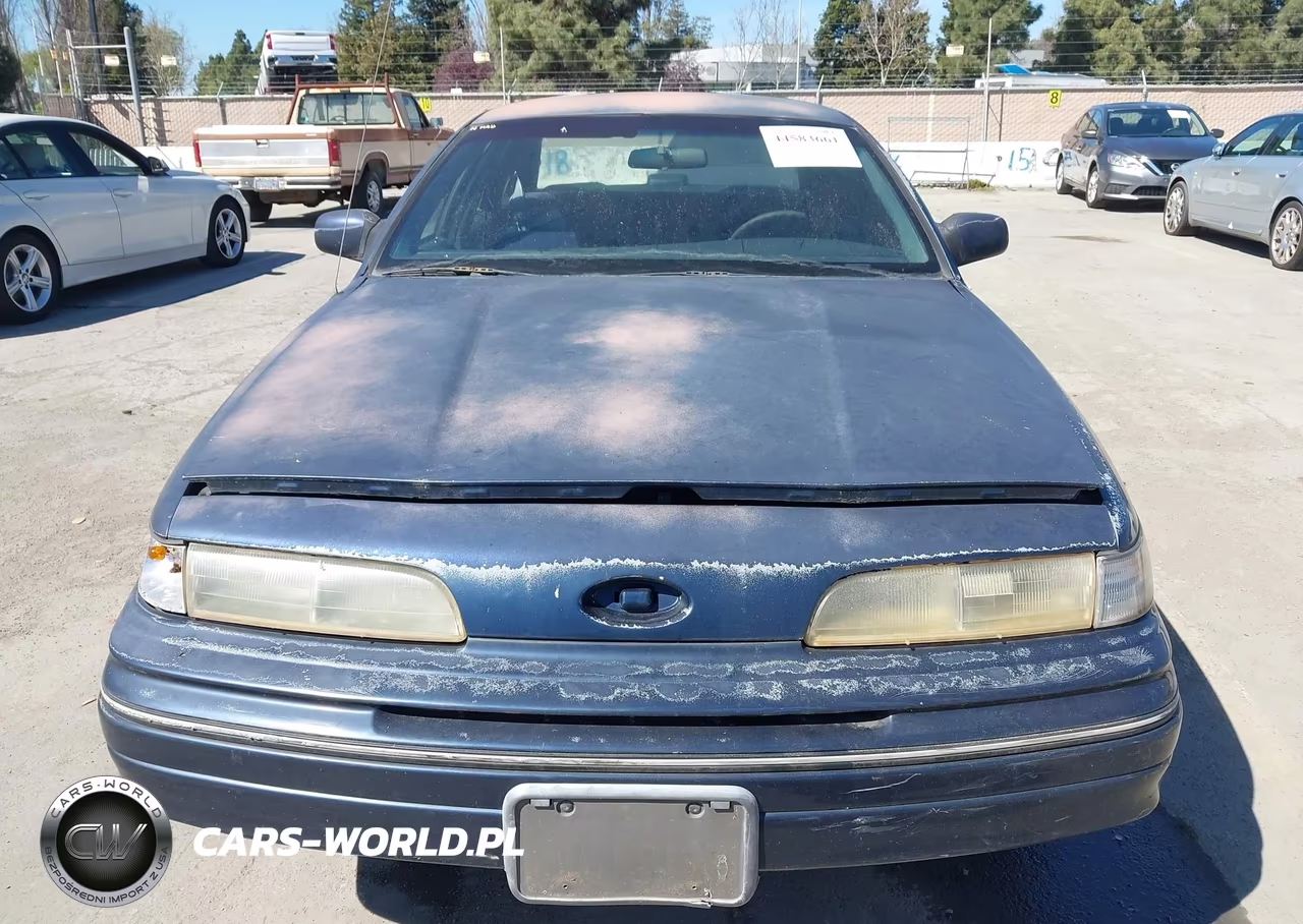 1992 Ford Crown Victoria S VIN:2FALP72W8NX236719 - 6