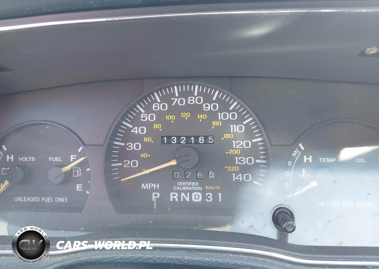 1992 Ford Crown Victoria S VIN:2FALP72W8NX236719 - 7