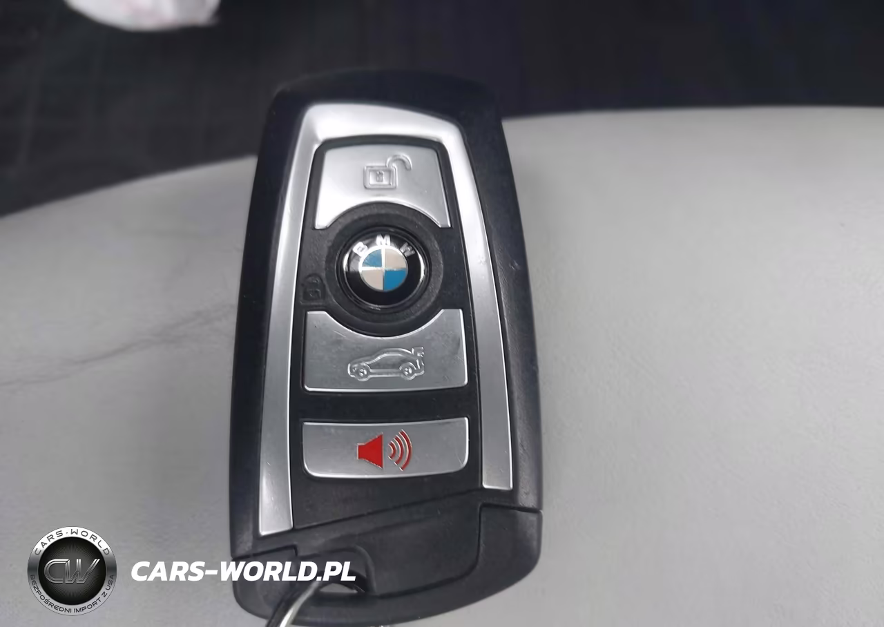 2015 BMW M4 VIN:WBS3R9C52FK331456 - 11