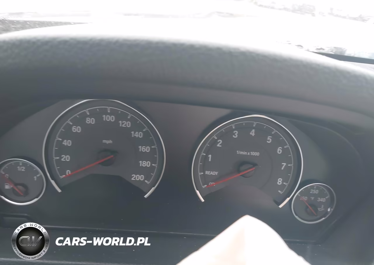 2015 BMW M4 VIN:WBS3R9C52FK331456 - 7
