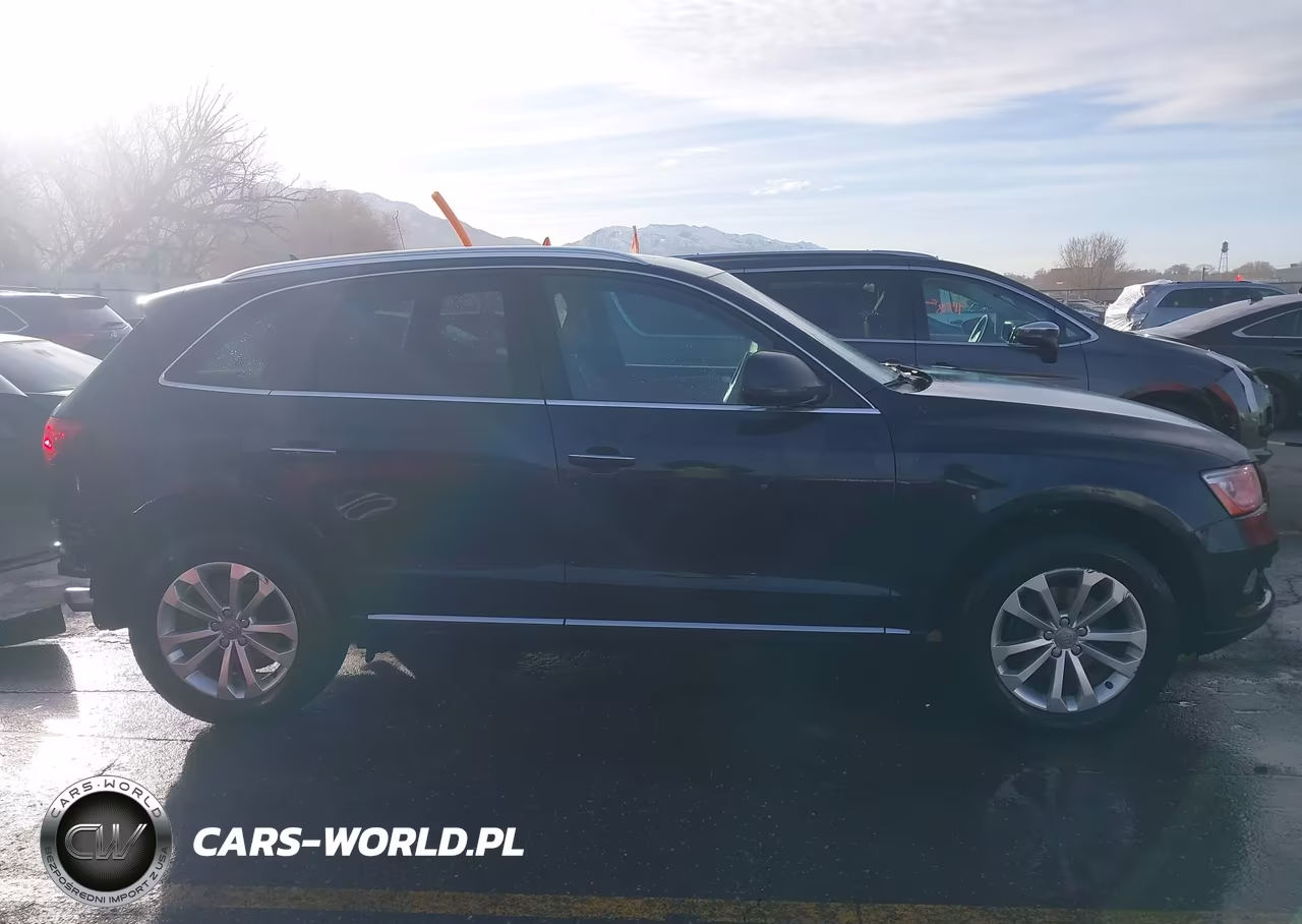 2016 Audi Q5 2.0T Premium VIN:WA1L2AFP3GA092866 - 14