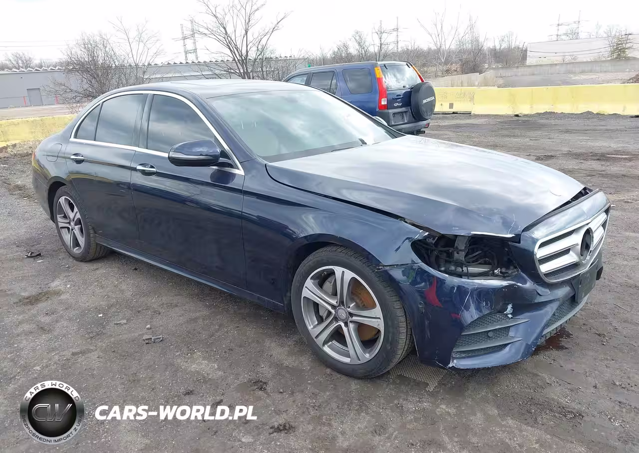 2017 Mercedes-Benz E 300 4Matic