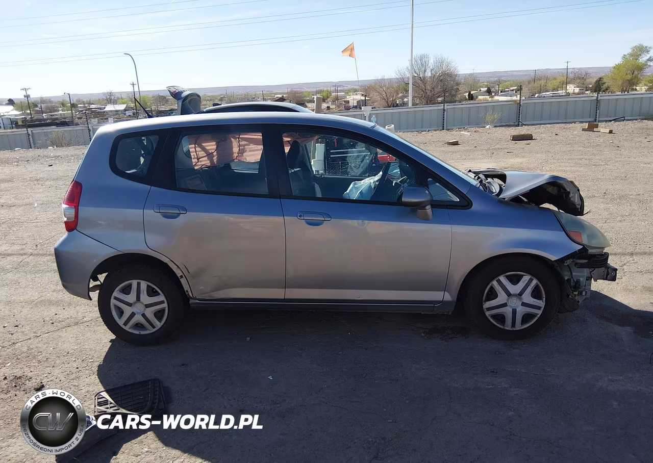 2008 Honda Fit VIN:JHMGD38498S034402 - 13