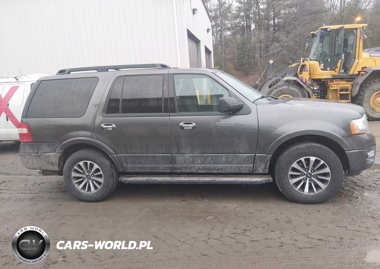 2016 Ford Expedition Xlt VIN:1FMJU1JT4GEF41696 - 13