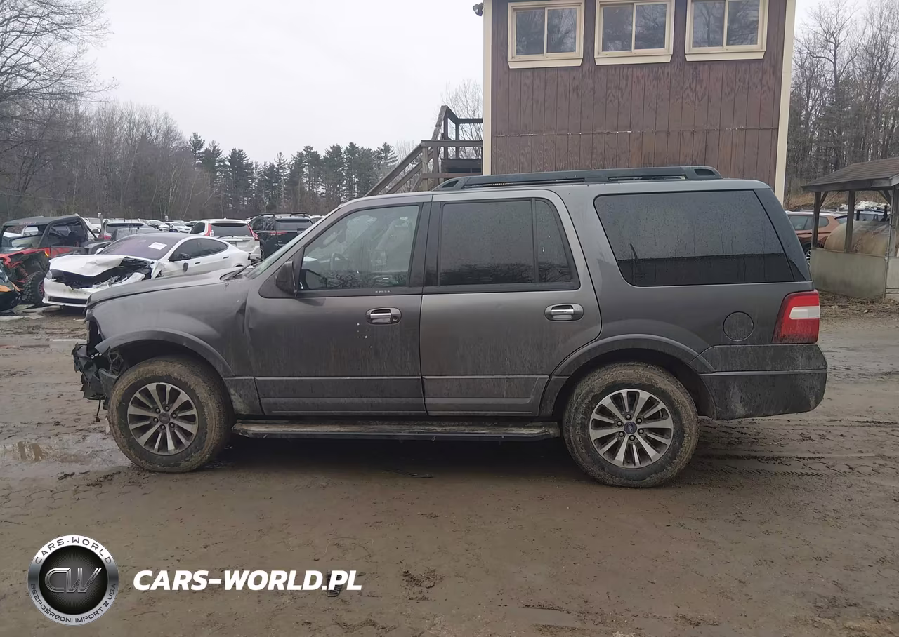 2016 Ford Expedition Xlt VIN:1FMJU1JT4GEF41696 - 14