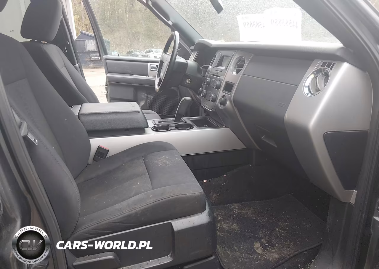 2016 Ford Expedition Xlt VIN:1FMJU1JT4GEF41696 - 5