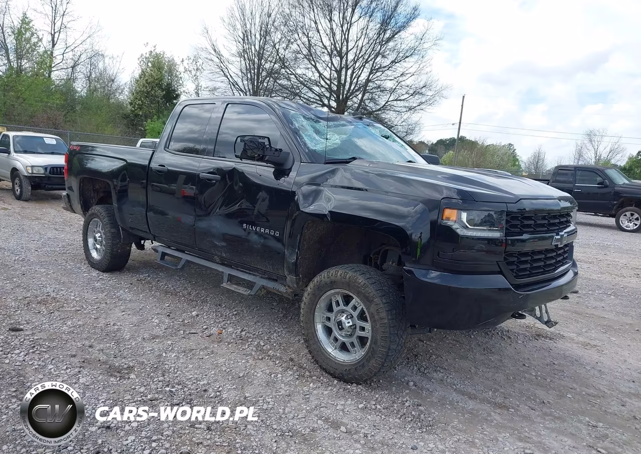 2018 Chevrolet Silverado 1500 Custom