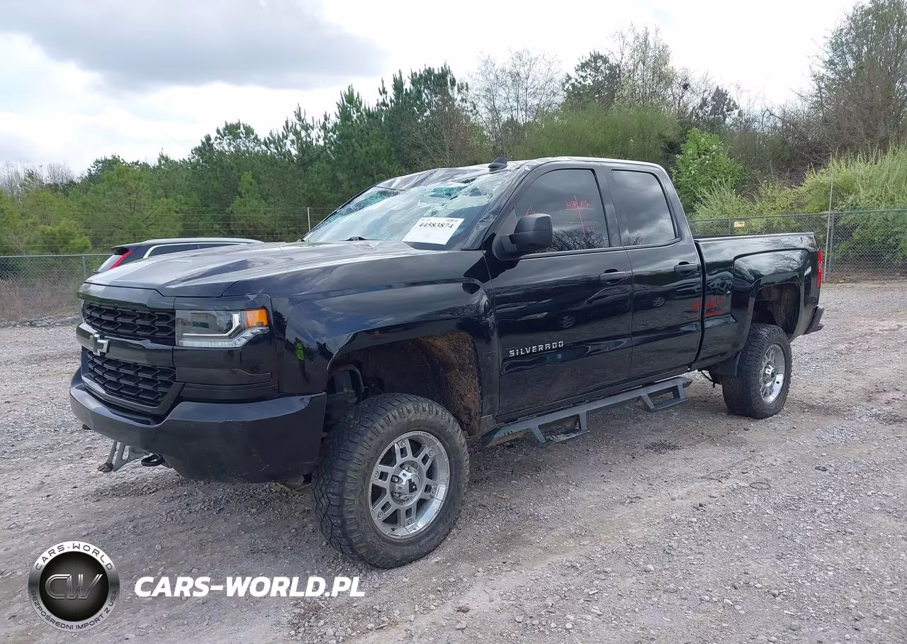 2018 Chevrolet Silverado 1500 Custom VIN:1GCVKPEC3JZ214232 - 2