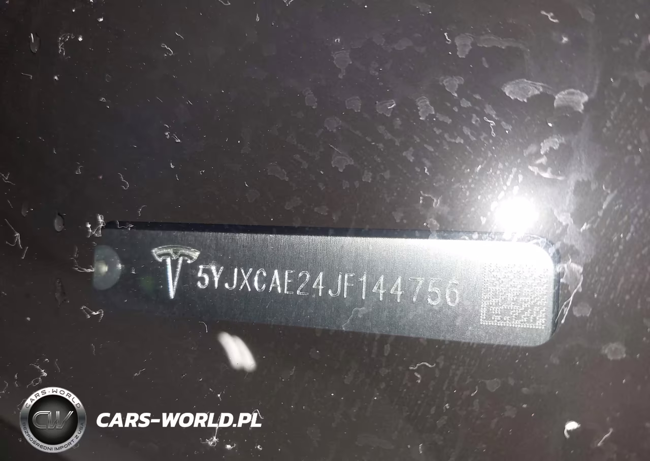 2018 Tesla Model X VIN:5YJXCAE24JF144756 - 9