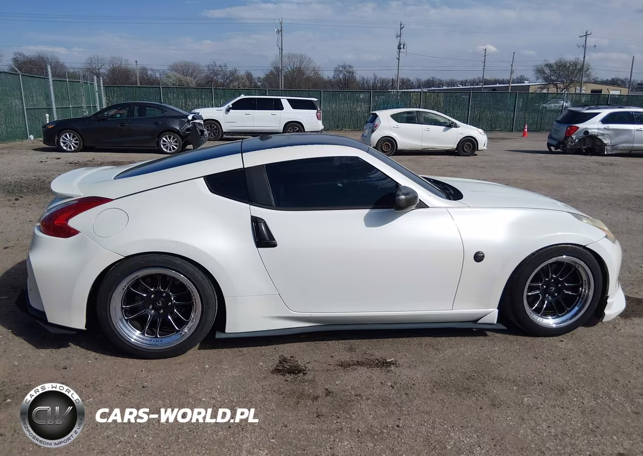 2012 Nissan 370Z Touring VIN:JN1AZ4EH2CM561462 - 13