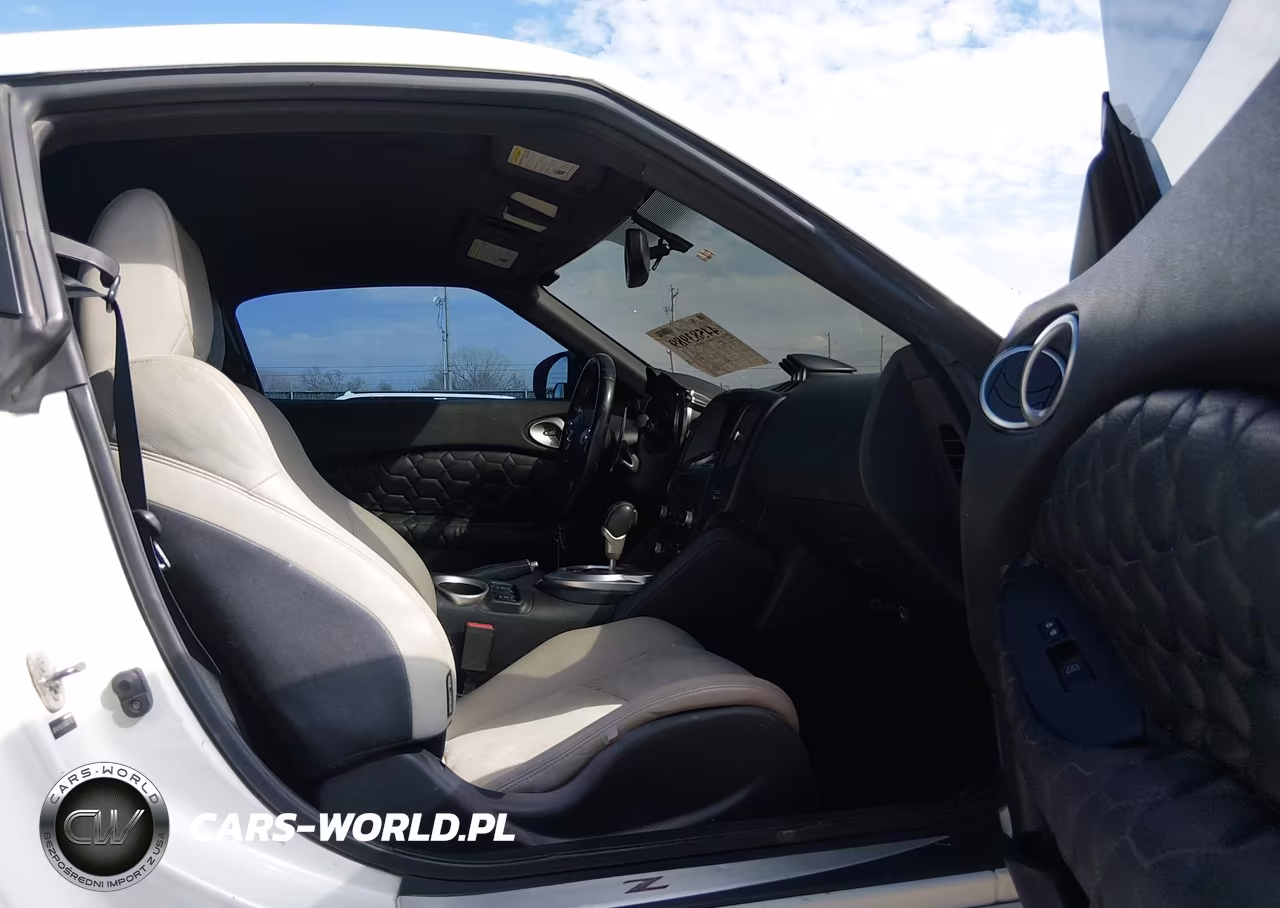 2012 Nissan 370Z Touring VIN:JN1AZ4EH2CM561462 - 5