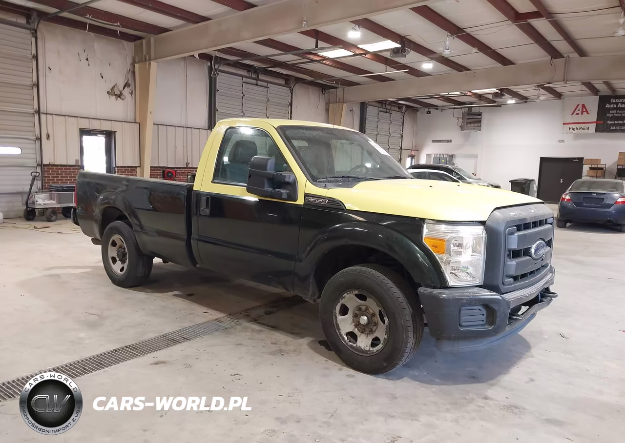 2015 Ford F-350 Xl