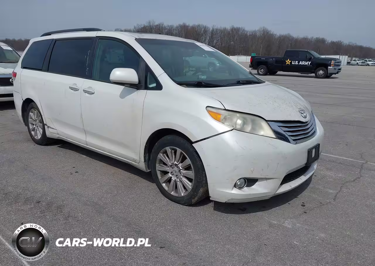 2011 Toyota Sienna Limited V6