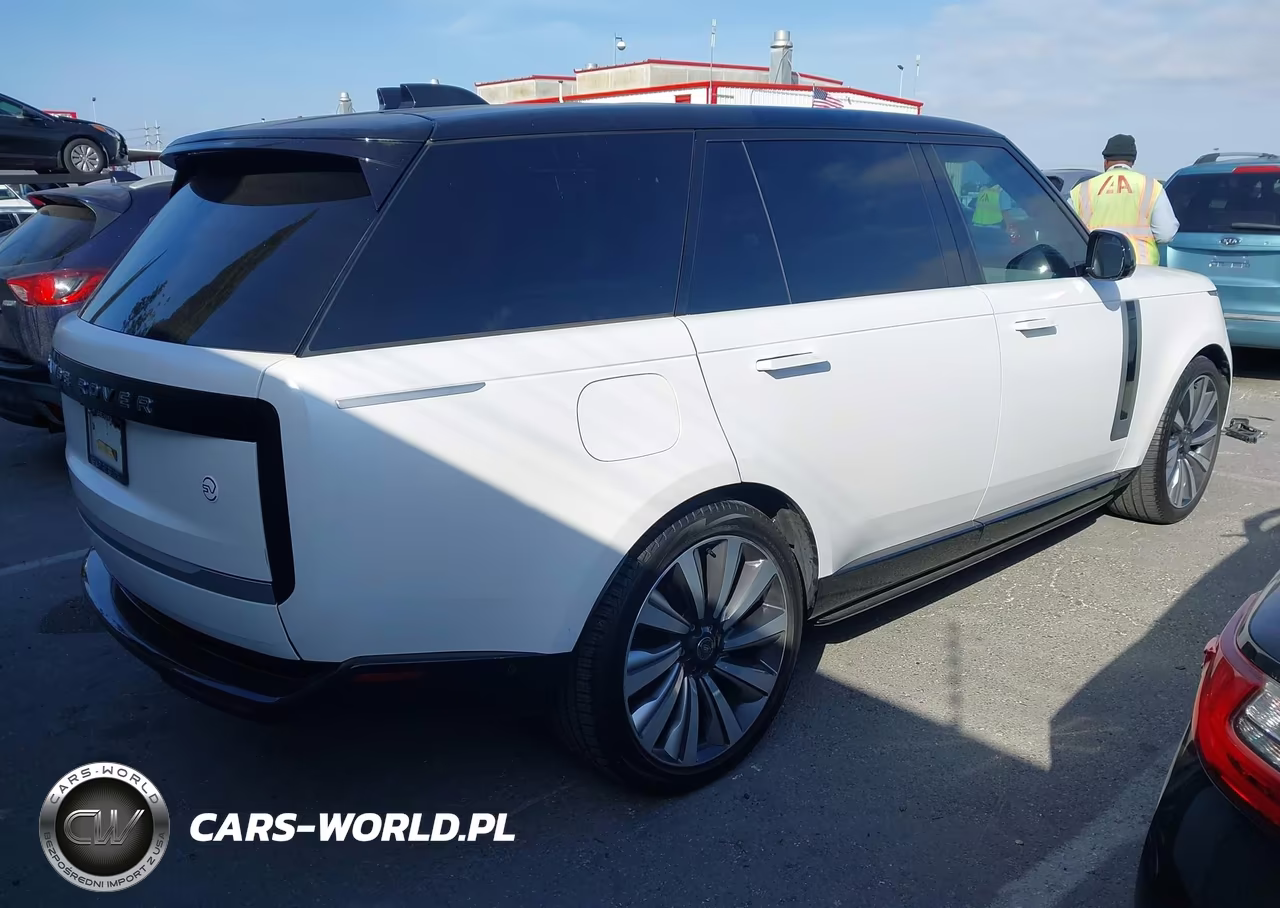 2024 Land Rover Range Rover P615 Sv VIN:SALKZBF97RA099349 - 4