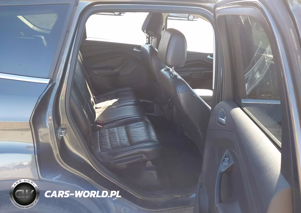 2017 Ford Escape Titanium VIN:1FMCU0J91HUF06757 - 8