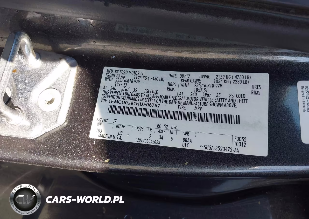 2017 Ford Escape Titanium VIN:1FMCU0J91HUF06757 - 9