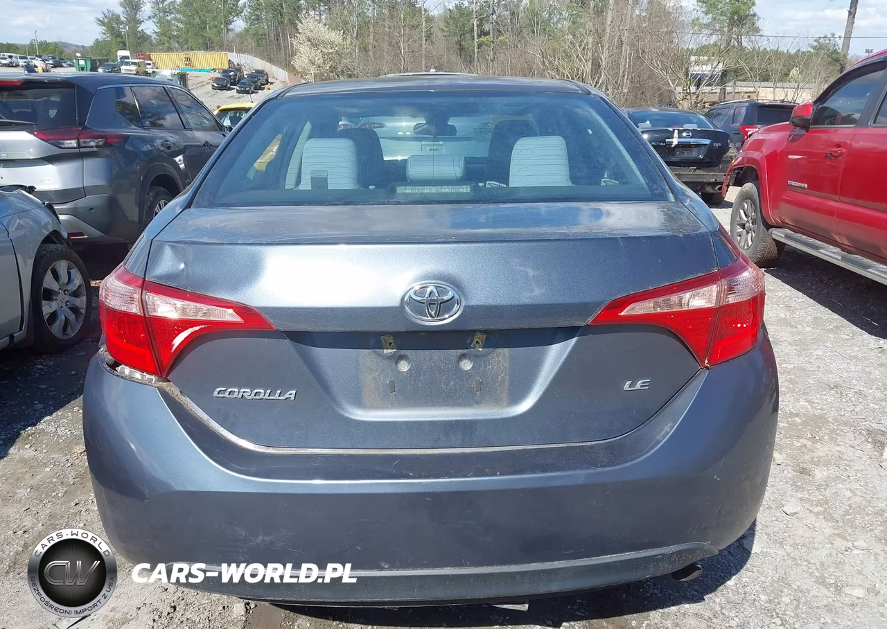 2018 Toyota Corolla Le VIN:2T1BURHE5JC062874 - 16