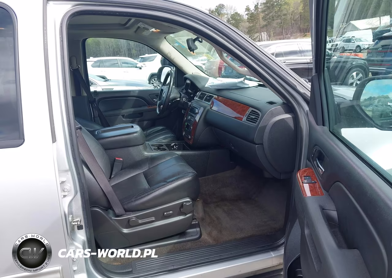 2012 Chevrolet Suburban 1500 Lt VIN:1GNSCJE09CR115511 - 5