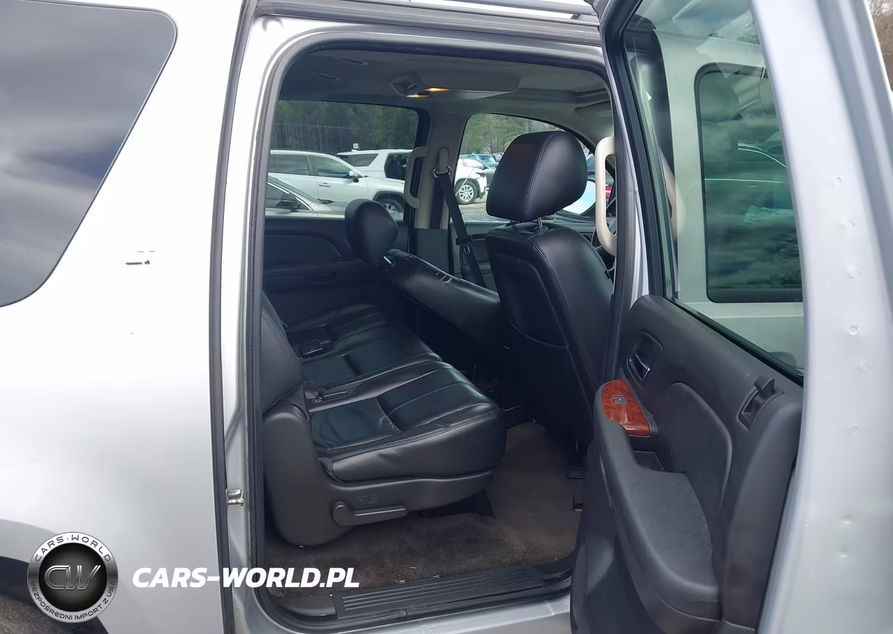 2012 Chevrolet Suburban 1500 Lt VIN:1GNSCJE09CR115511 - 8